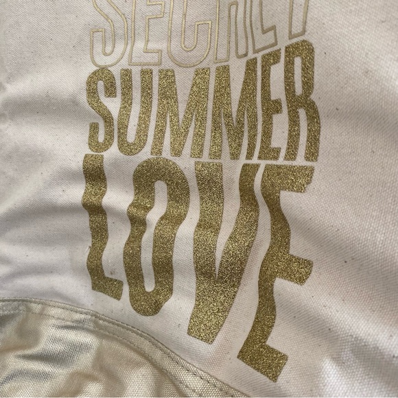 VICTORIA’S SECRET • Large “Summer Love” Beach Tote - Picture 11 of 12